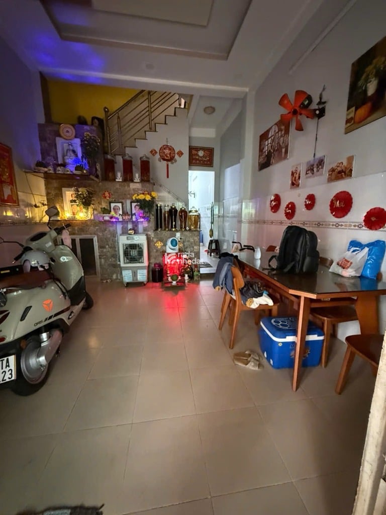 NHÀ 3 TẦNG QUẬN I - 50M2 - HẺM XE HƠI - KINH DOANH, VĂN PHÒNG - TRƯỜNG LƯƠNG THẾ VINH & ĐH VĂN LANG