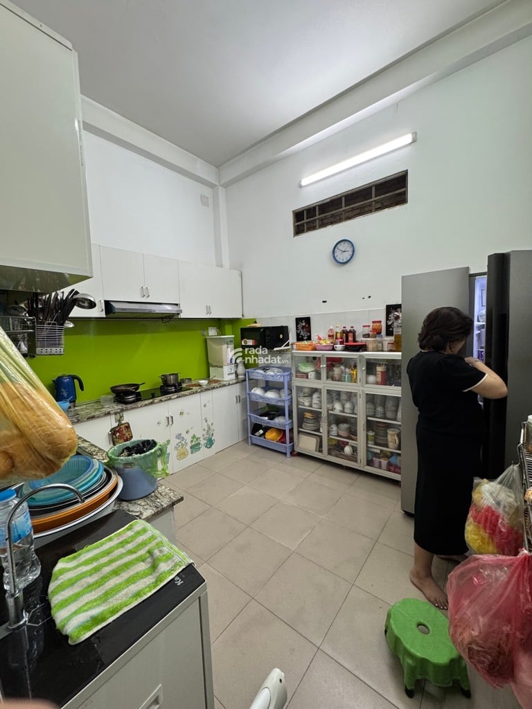 NHÀ 3 TẦNG QUẬN I - 50M2 - HẺM XE HƠI - KINH DOANH, VĂN PHÒNG - TRƯỜNG LƯƠNG THẾ VINH & ĐH VĂN LANG