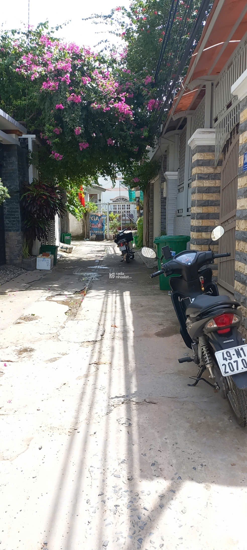 BÁN NHÀ 3 TẦNG ĐƯỜNG Ô TÔ THÔNG_ GẦN NGUYỄN THỊ ĐỊNH_ ĐỒNG VĂN CỐNG_