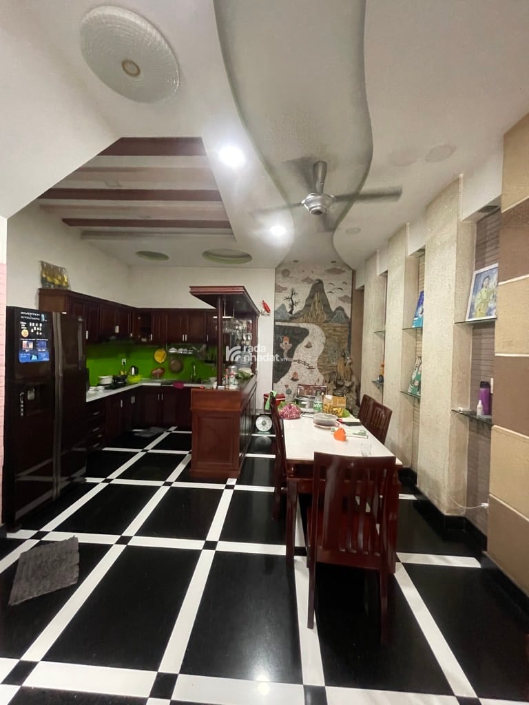 SIÊU PHẨM BÌNH TÂN - NGAY CHỢ BÌNH THÀNH - 4 TẦNG -71M2 - ĐƯỜNG XE TẢI THÔNG