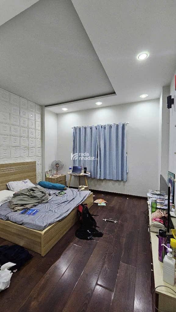 SIÊU PHẨM TÂN BÌNH - 4 TẦNG - ĐƯỜNG 6M 1 TRỤC - KHU VIP CAO TẦNG - SỔ VUÔNG A4 - HOÀN CÔNG ĐỦ