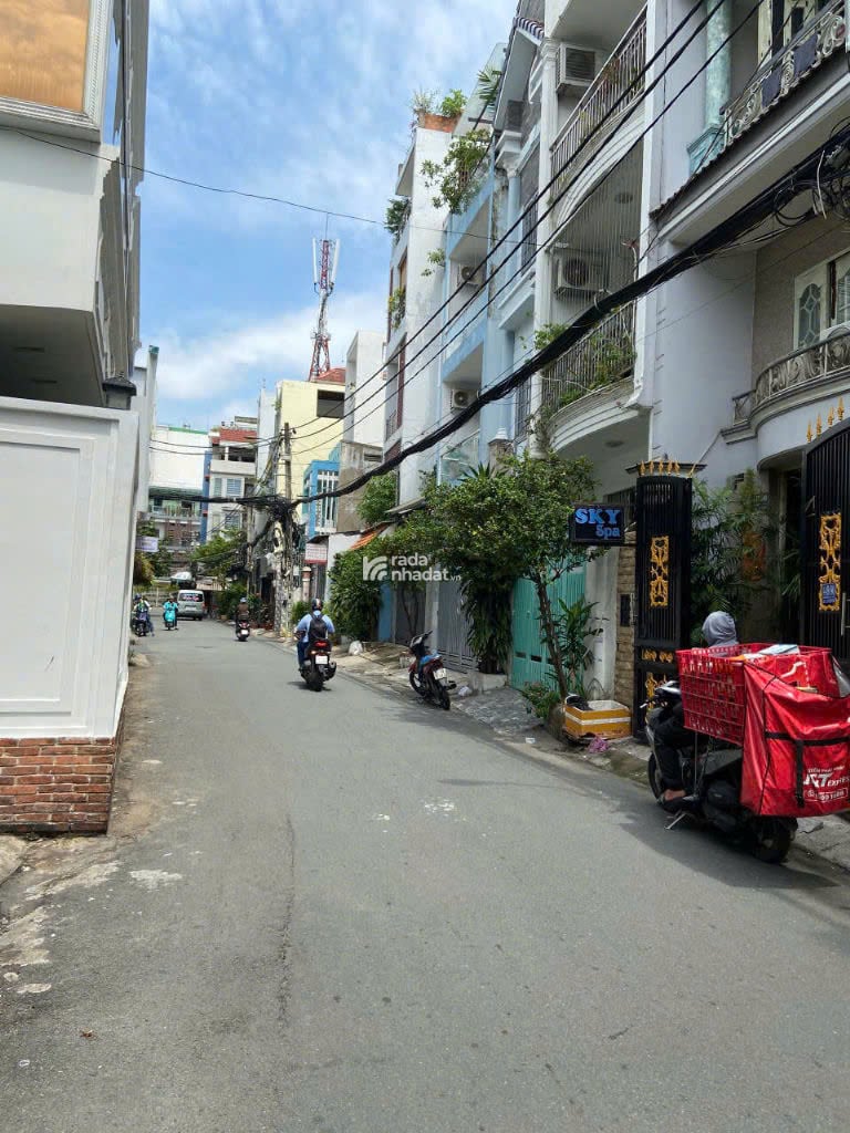 BÁN NHÀ HXH SƯ VẠN HẠNH QUẬN 10 - DT 4 X 15M - HẦM  5 LẦU -  GIÁ 17,5 TỶ 