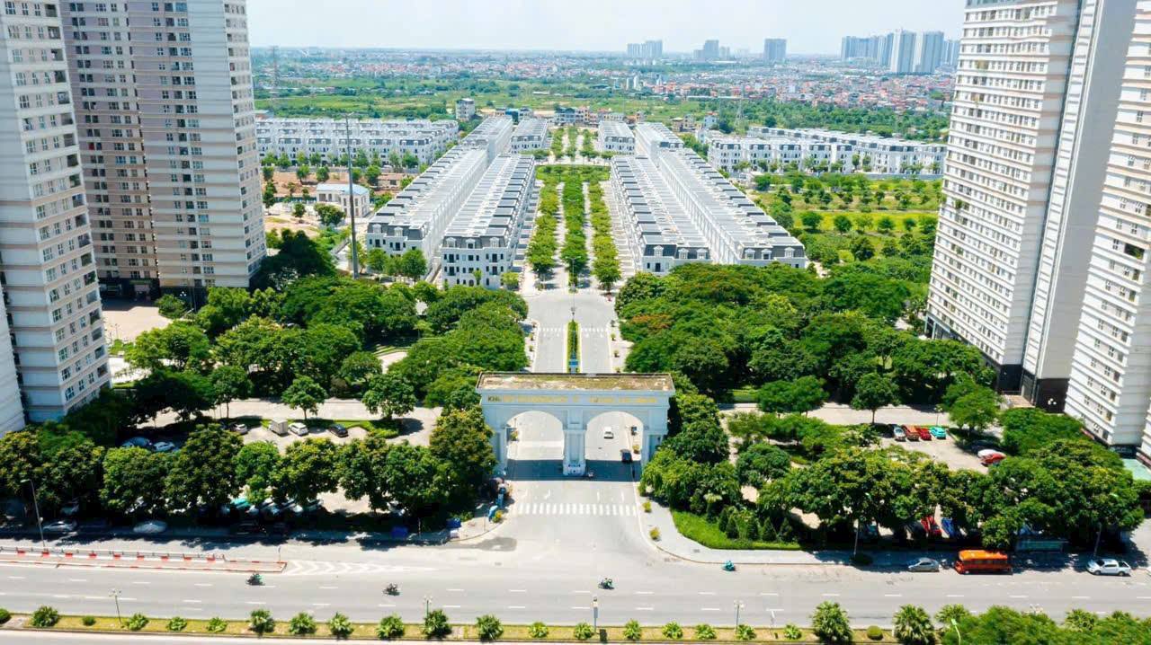 BÁN BIỆT THỰ KHU A ĐÔ THỊ DƯƠNG NỘI NAM CƯỜNG DT 180 M2 XÂY 4T GIÁ RẺ CẦN BÁN