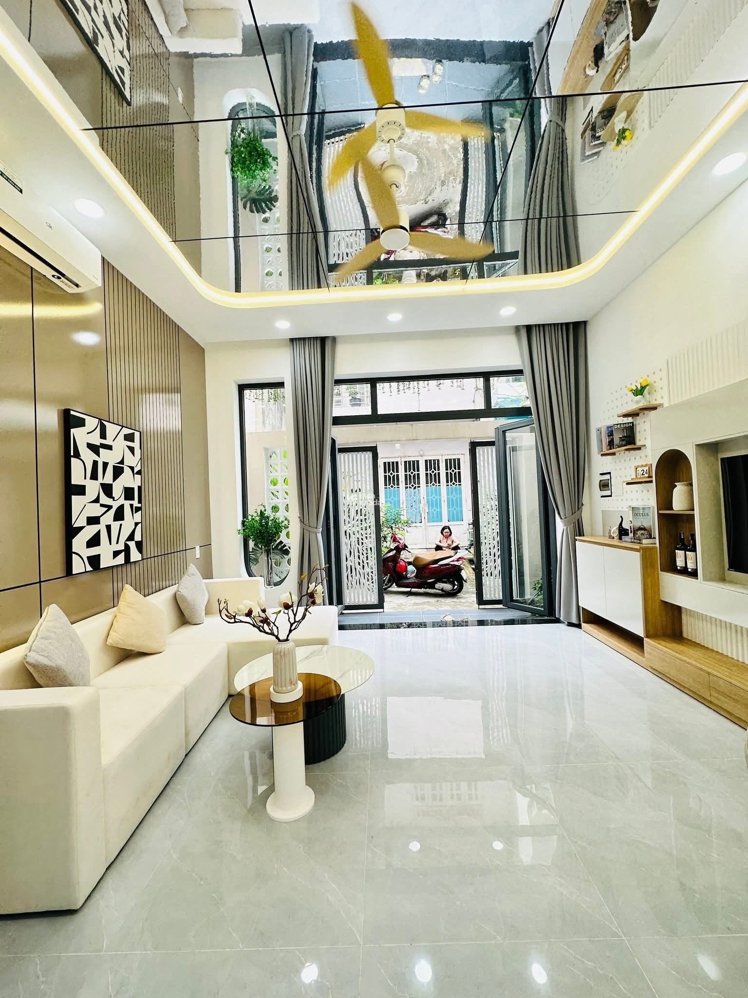 BÁN NHÀ 4 TẦNG MỚI XÂY - 4.5x9 - FULL NỘI THẤT - ĐƯỜNG PHAN HUY ÍCH - CHỈ 5.98 TỶ TL