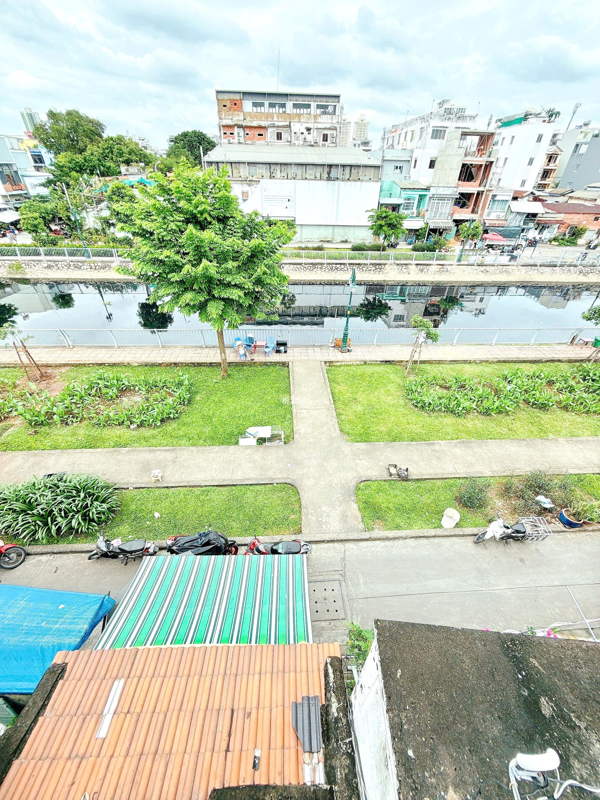 Bán nhà 2 lầu mặt tiền đường Ụ Cây Phường 10 Quận 8