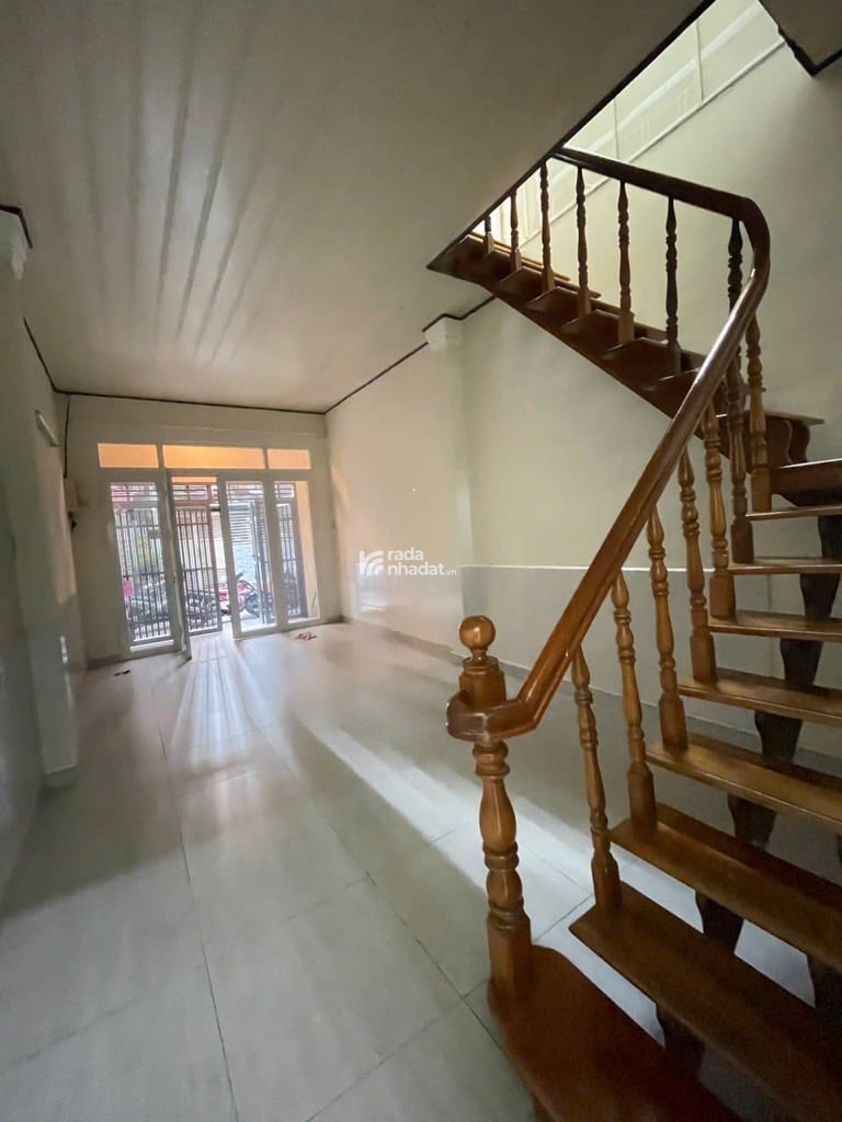 SÁT SÂN BAY, HẺM XE HƠI SÁT NHÀ, CÔ GIANG, PHÚ NHUẬN, 37M2 TIỆN XÂY. GIẢM 350TR CHỈ 6.1T TL 