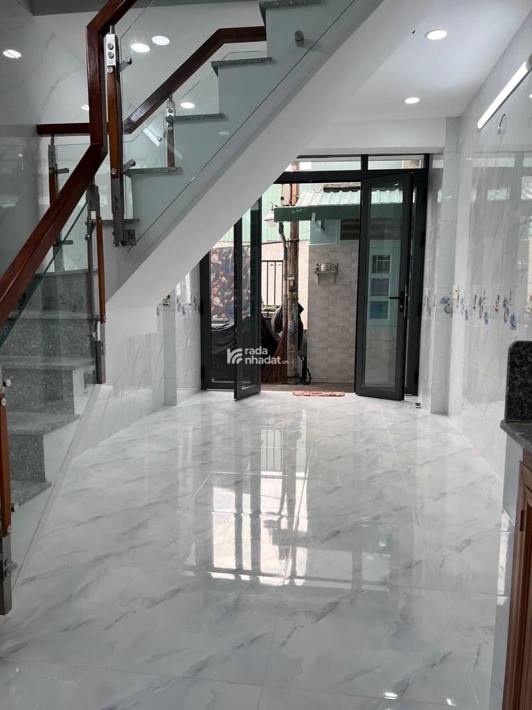 Bán nhà Huỳnh Tấn Phát (xe hơi gần cửa); 21m2; 2 tầng; nhà mới; sổ hồng hoàn công