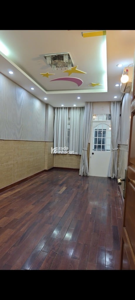 5 TẦNG - HẺM 5M - DÒNG TIỀN 300TR/ NĂM - CAO THẮNG -P3 -Q. 3-DT: 32m2- 9 tỷ 5