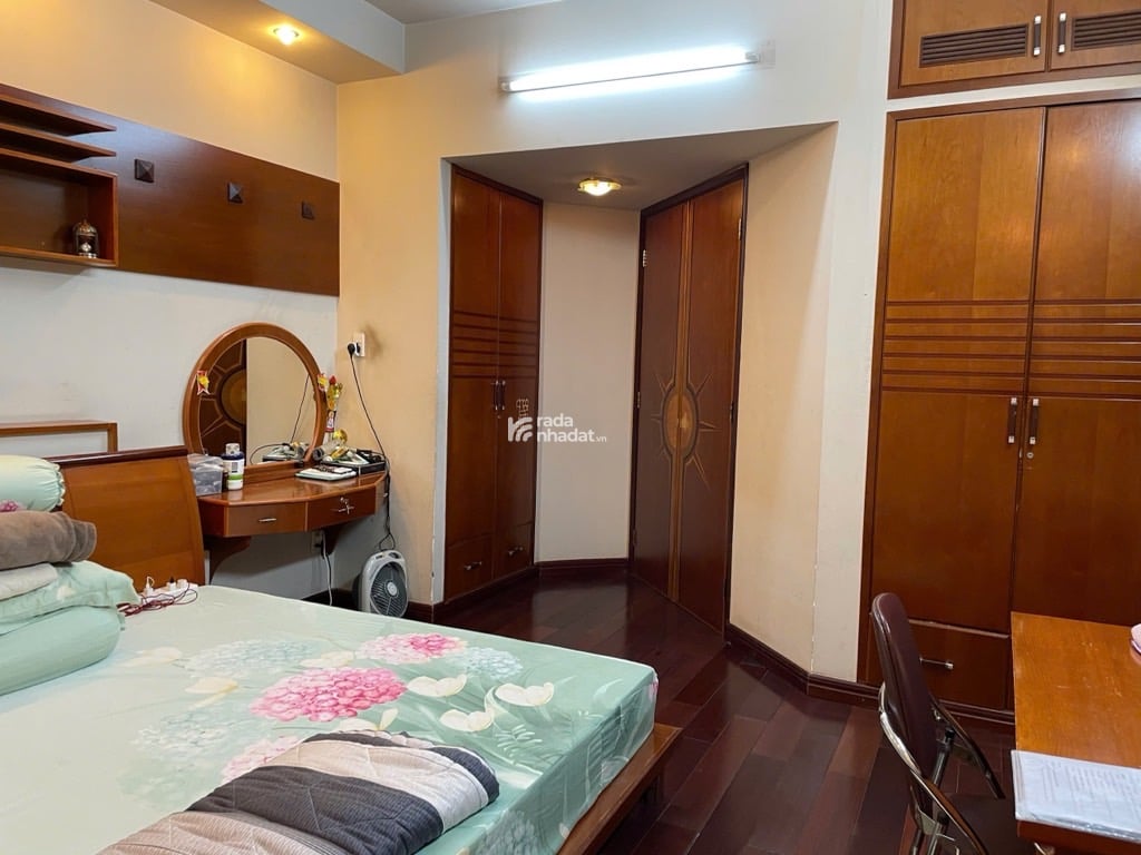 KHU SÂN BAY, NGUYỄN TRỌNG TUYỂN, TÂN BÌNH, 95M2 MỚI Ở NGAY. GIẢM 550TR CHỈ 33T TL 