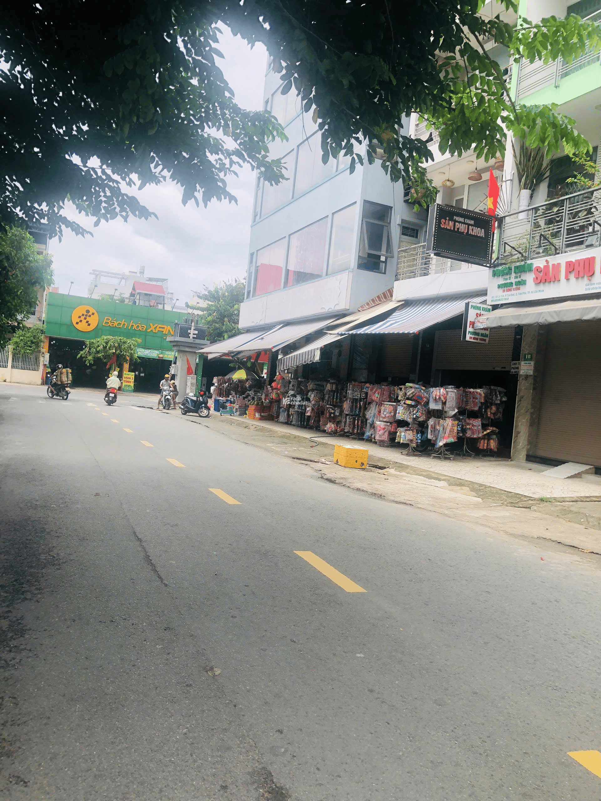 Bán nhà đẹp hẻm xe hơi đường Nguyễn Hữu Tiến, Tân Phú, 4 tầng, DT: 4x17m