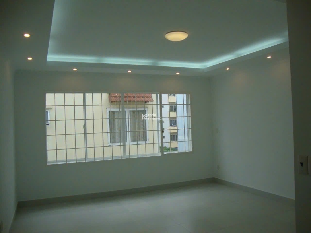 bán gấp em đường Nguyễn Quý q2 dt 100m, 1trệt 3 lầu. 30tỷ