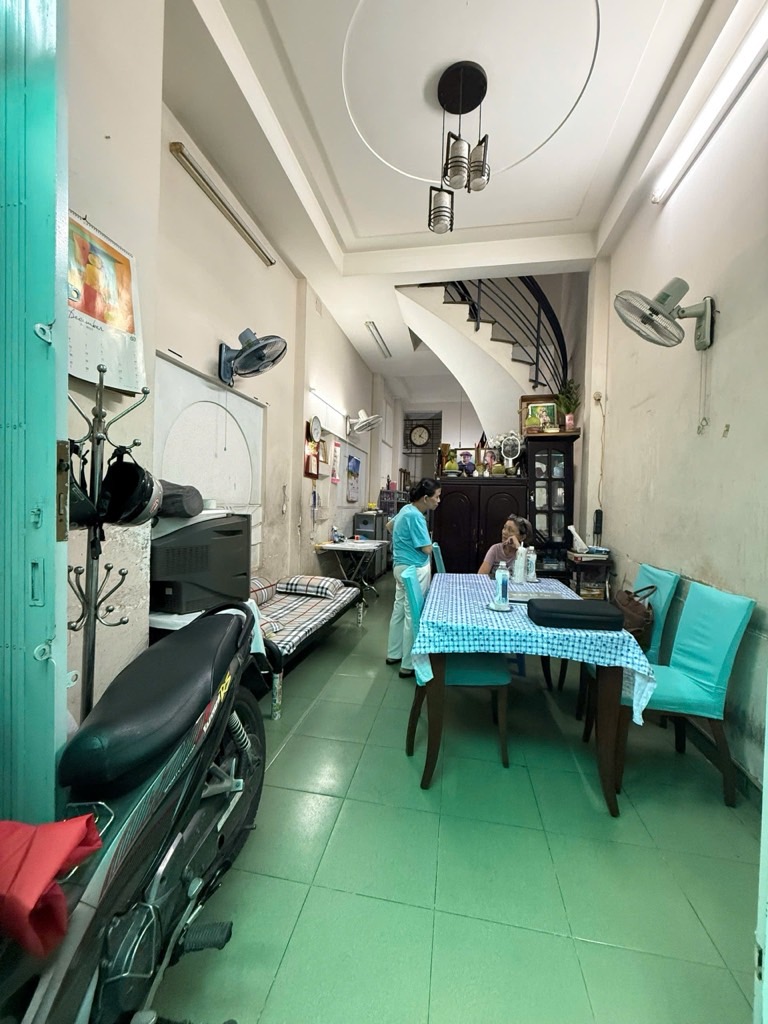 BÁN NHÀ QUẬN 3 - HẺM 3.8M XE HƠI THÔNG SUỐT NGUYỄN ĐÌNH CHIỂU RA ĐƯỜNG  