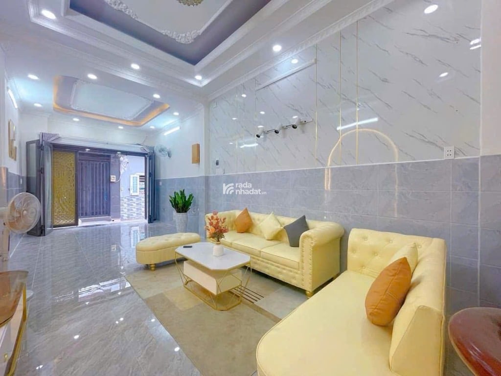 Bán nhà 3 tầng, pull nội thất, HXH, 70m2, giá 6 tỷ hơn,Quang Trung, Gò Vấp