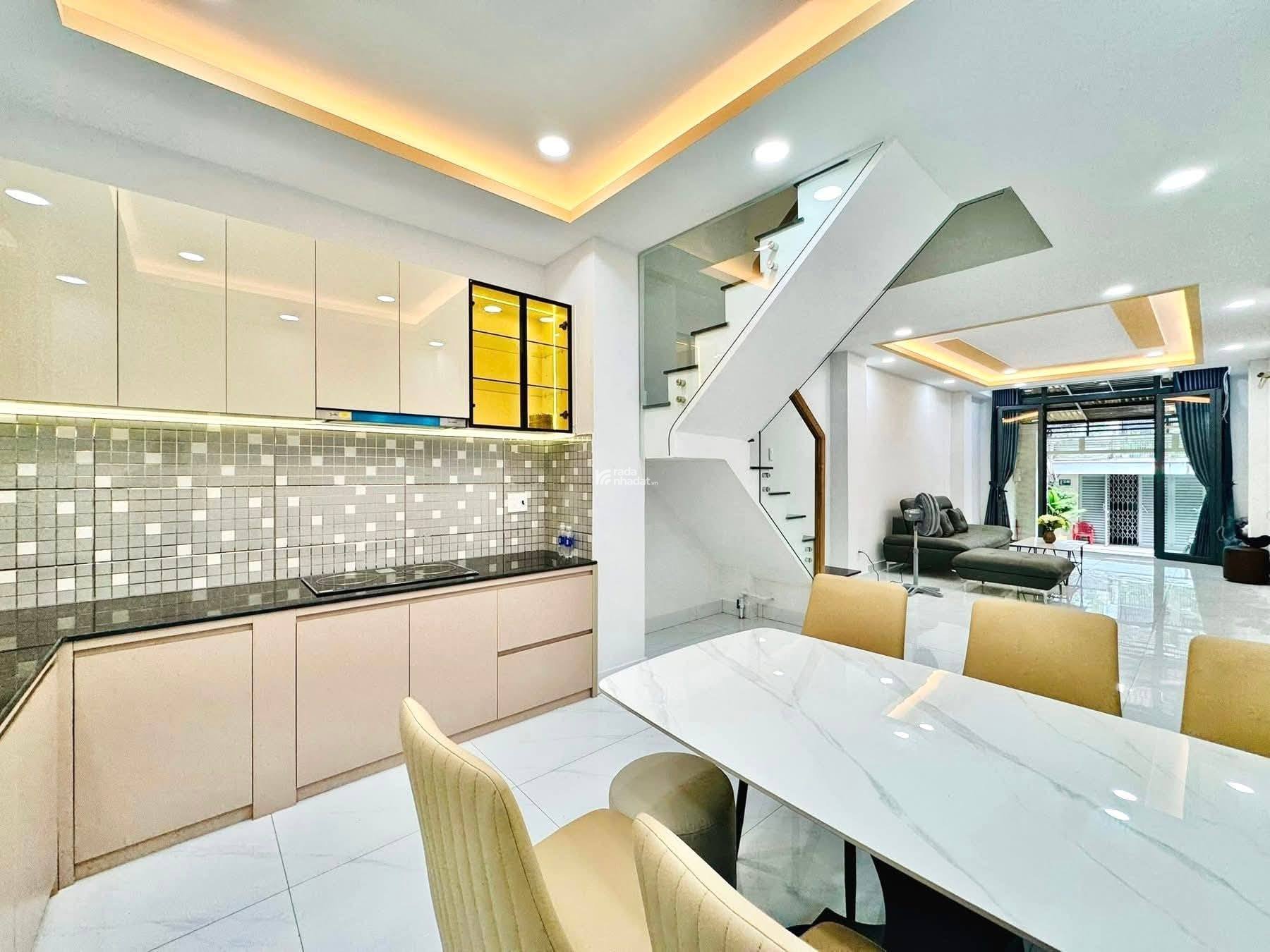 SIÊU PHẨM KHU NGUYỄN GIA TRÍ, P.25, BÌNH THẠNH- NGAY ĐH HUTECH - HẺM 8M XE HƠI TRÁNH- 4 TẦNG 6PN