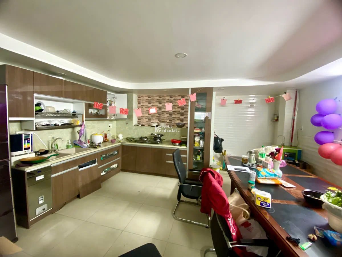 Nhà 4 Tầng, Hẻm 10m Nguyễn Hữu Tiến, 86m2, 5x17.5, tiện ở KD, giá mềm