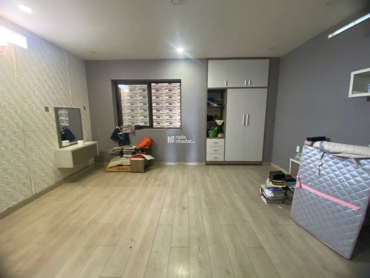 Nhà 4 Tầng, Hẻm 10m Nguyễn Hữu Tiến, 86m2, 5x17.5, tiện ở KD, giá mềm