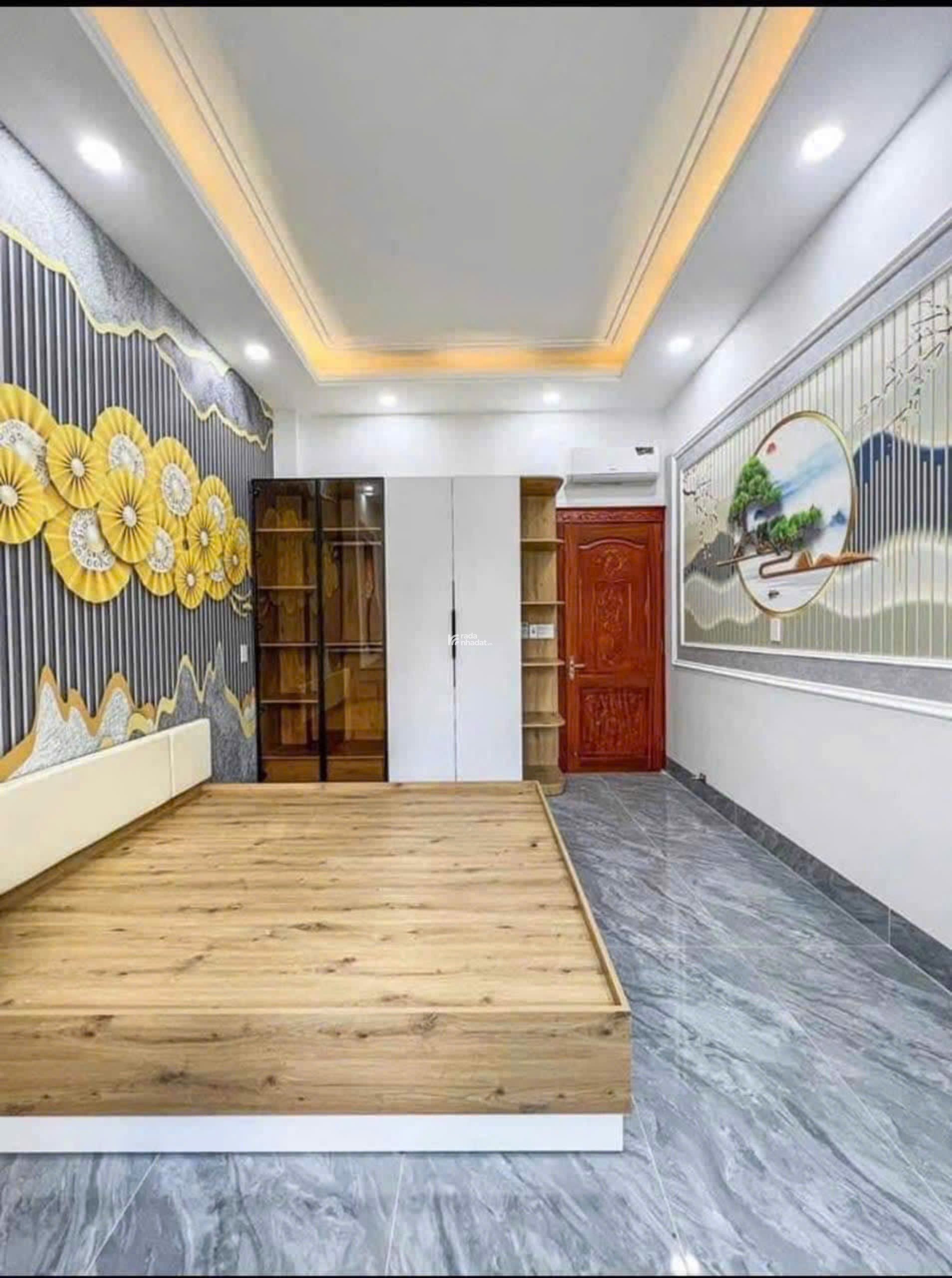 Sắp đi nước ngoài bán nhà đường Yên Thế - Tân Bình / 60,4m2 / Giá 5 Tỷ 880