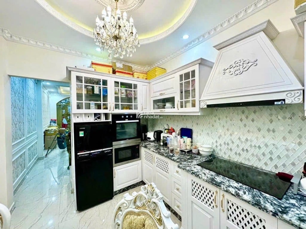 Bán nhà đẹp Quận 10,  4 tầng 6 Phòng , ở và cho thuê Q10