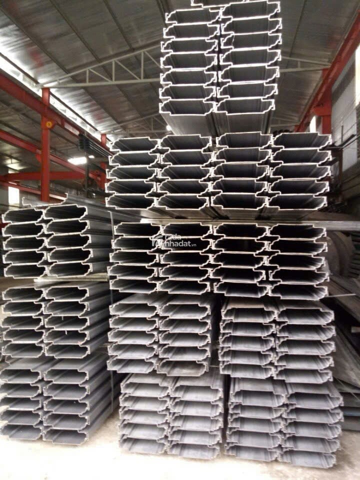 Bán Biệt thự 3 lầu mái Thái ngang khủng 53m 1.316m2 đường 16m kế CVPM Quang Trung 56 tỷ.
