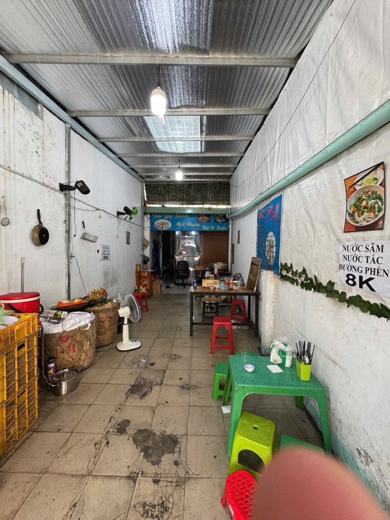 MẶT TIỀN NGAY SÂN BAY - THÍCH HỢP XÂY MỚI CAO 