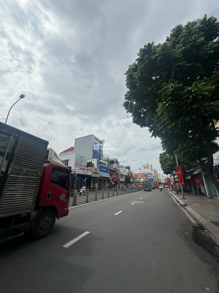 GẦN Q11, MTKD LŨY BÁN BÍCH, TÂN PHÚ, 75M2 KẾT CẤU MỚI. GIẢM 550TR CHỈ 9.99T TL TỐT