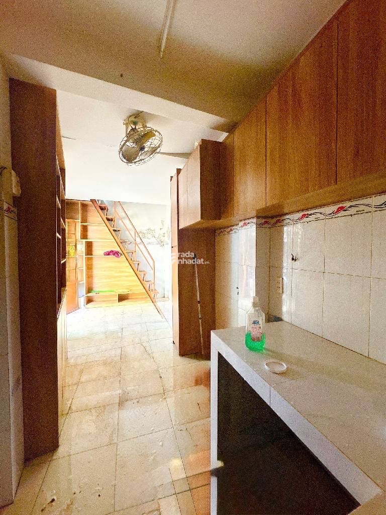 NHÀ XINH .GIÁ CŨNG RẤT XIN.CHỈ CÓ HƠN 1.8 TỶ THÔI LÀ ĐÃ CÓ MỘT MÁI ẤM GIA ĐÌNH. ĐƯỜNG 1C. BÌNH TÂN 