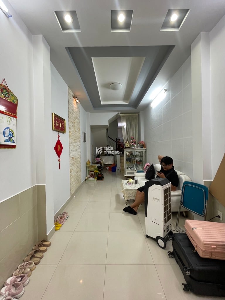 HẺM XE HƠI VIP 281 LÊ VĂN SỸ, TÂN BÌNH, 55M2 Ở NGAY. GIẢM 350TR CHỈ CÒN 11T