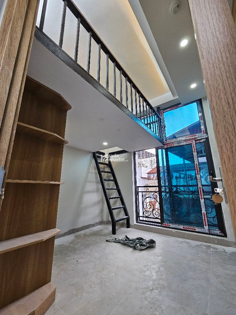 CCMN QUẬN HAI BÀ TRƯNG -DÒNG TIỀN 800TR/NĂM-6 TẦNG THANG MÁY-GIÁ 15 TỶ