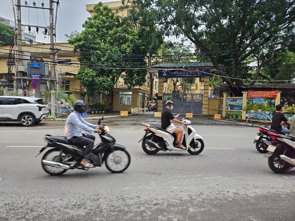 CCMN QUẬN HAI BÀ TRƯNG -DÒNG TIỀN 800TR/NĂM-6 TẦNG THANG MÁY-GIÁ 15 TỶ