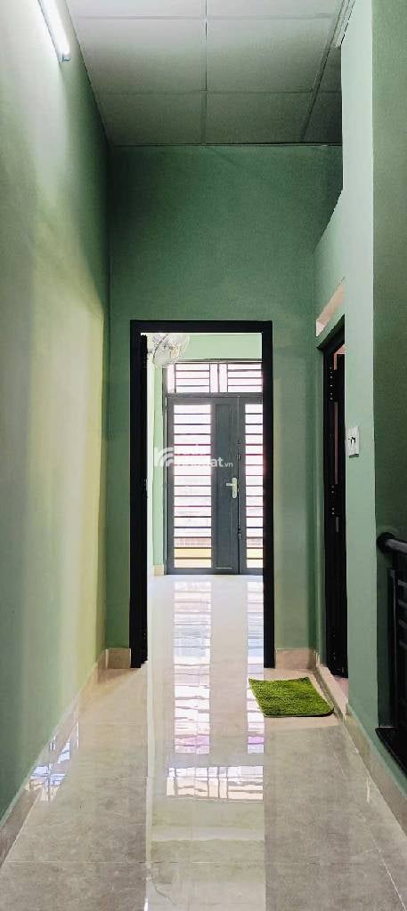 NHÀ 1/ - NGAY TÊN LỬA - 2 TẦNG - 53 M2 - HẺM 8M THÔNG -CHỦ TẶNG NỘI THẤT