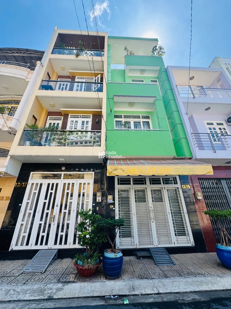 MẶT TIỀN PHÂN LÔ TÊN LỬA - GIÁP Q6 CÔNG VIÊN PHÚ LÂM - NHÀ ĐẸP 4 TẦNG TRẢ LÀ BÁN.