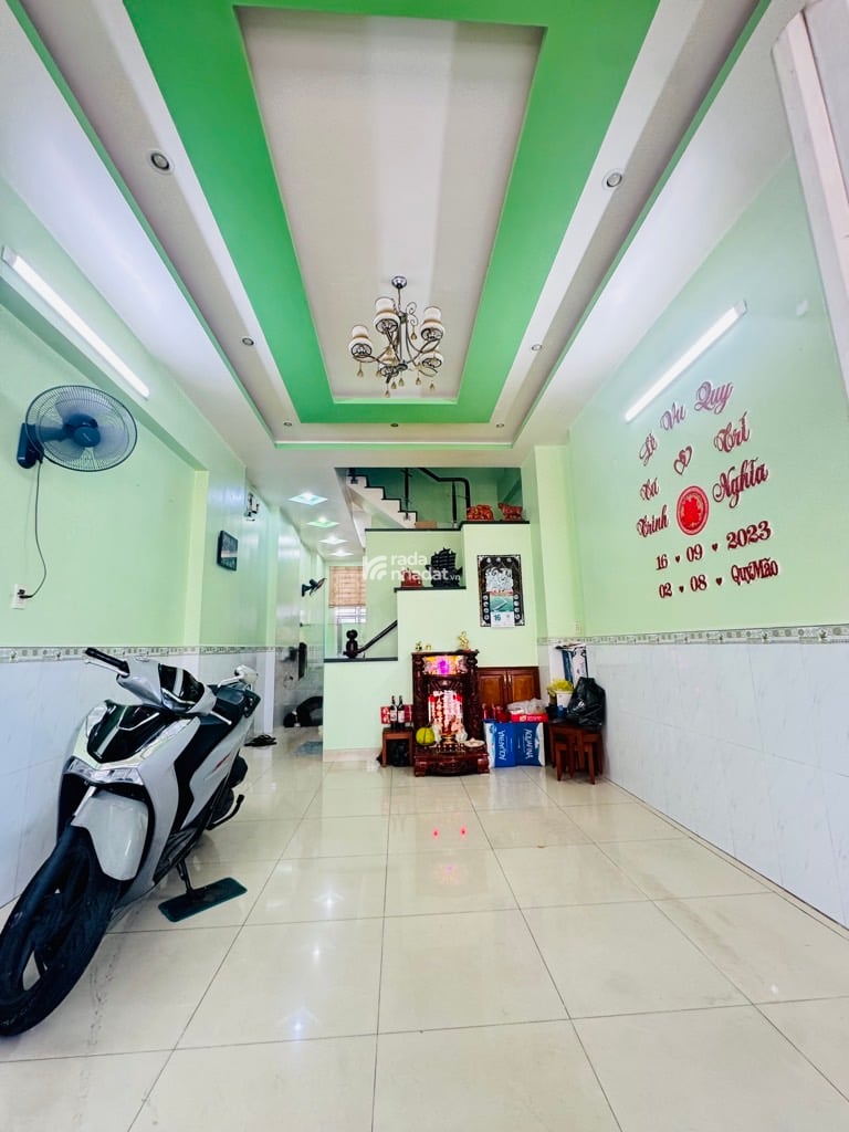 MẶT TIỀN PHÂN LÔ TÊN LỬA - GIÁP Q6 CÔNG VIÊN PHÚ LÂM - NHÀ ĐẸP 4 TẦNG TRẢ LÀ BÁN.