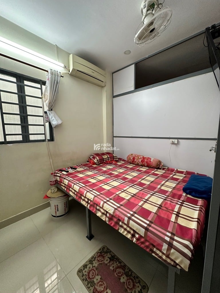 Gần Chợ Tân Hương - Hẻm 4m - DTSD 70m2 - Chỉ 4.4 Tỷ