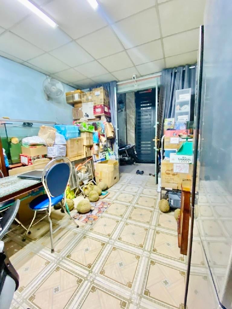 SÁT MT HOÀNG VĂN THỤ, TÂN BÌNH, 34M2 CÓ KẾT CẤU DỄ CẢI TẠO. GIẢM 350TR CHỈ CÒN 3.6T