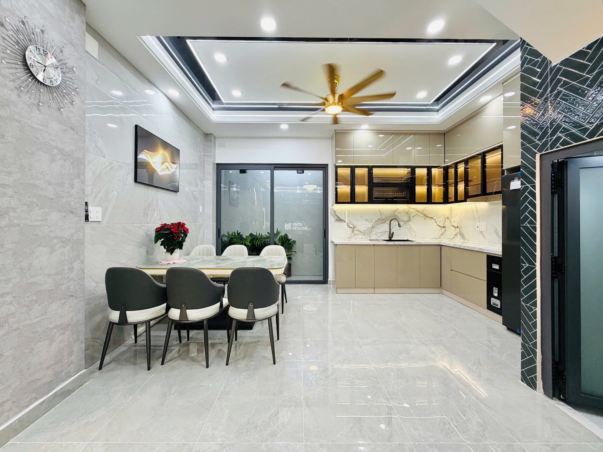 NHÀ PHỐ HẺM XE HƠI PHAN HUY ÍCH – XÂY MỚI 4 TẦNG – NGANG 5M RỘNG THOÁNG – FULL NỘI THẤT CAO CẤP