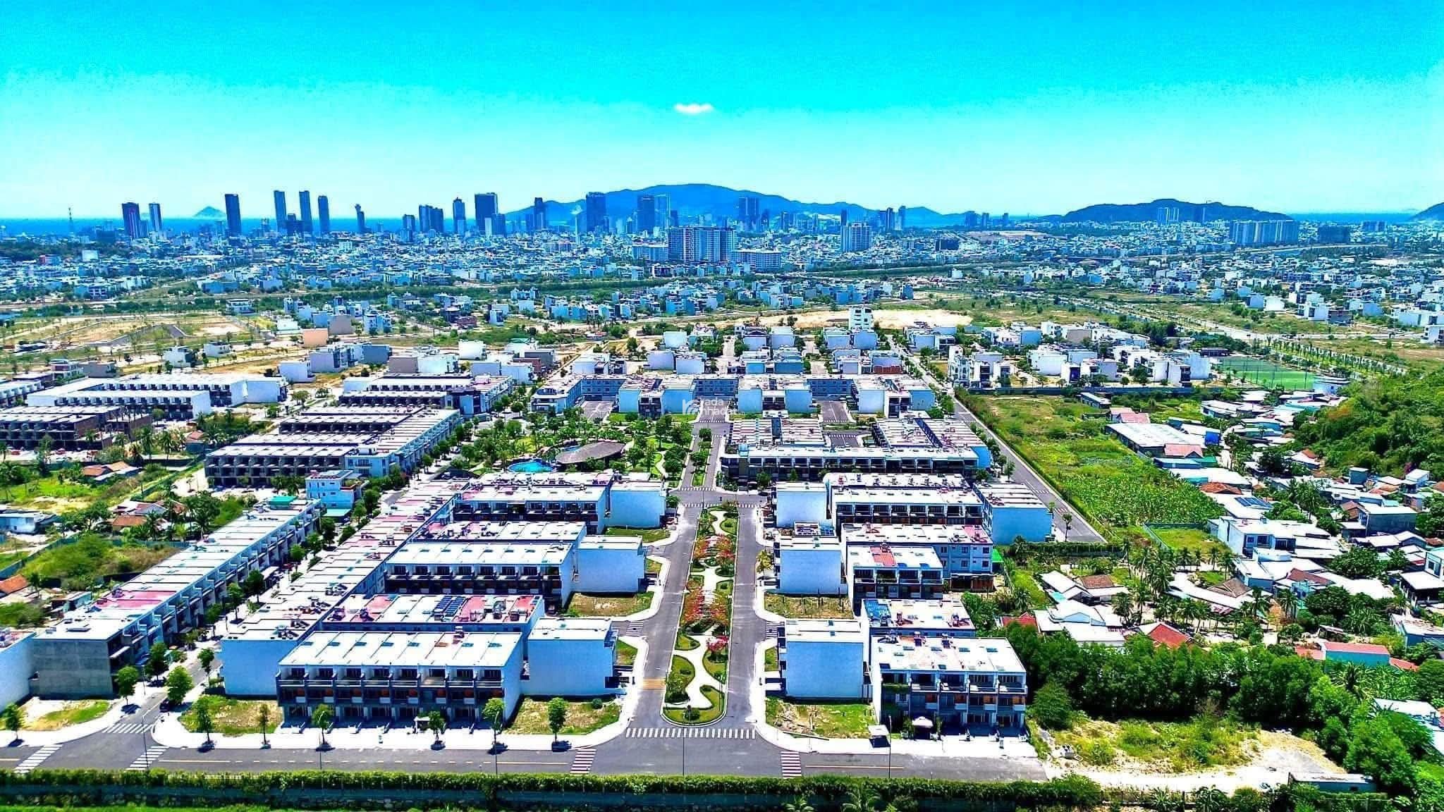 BÁN NHÀ PHỐ 3 TẦNG TRUNG TÂM NHA TRANG CHỈ VỚI 2 TỶ 1 