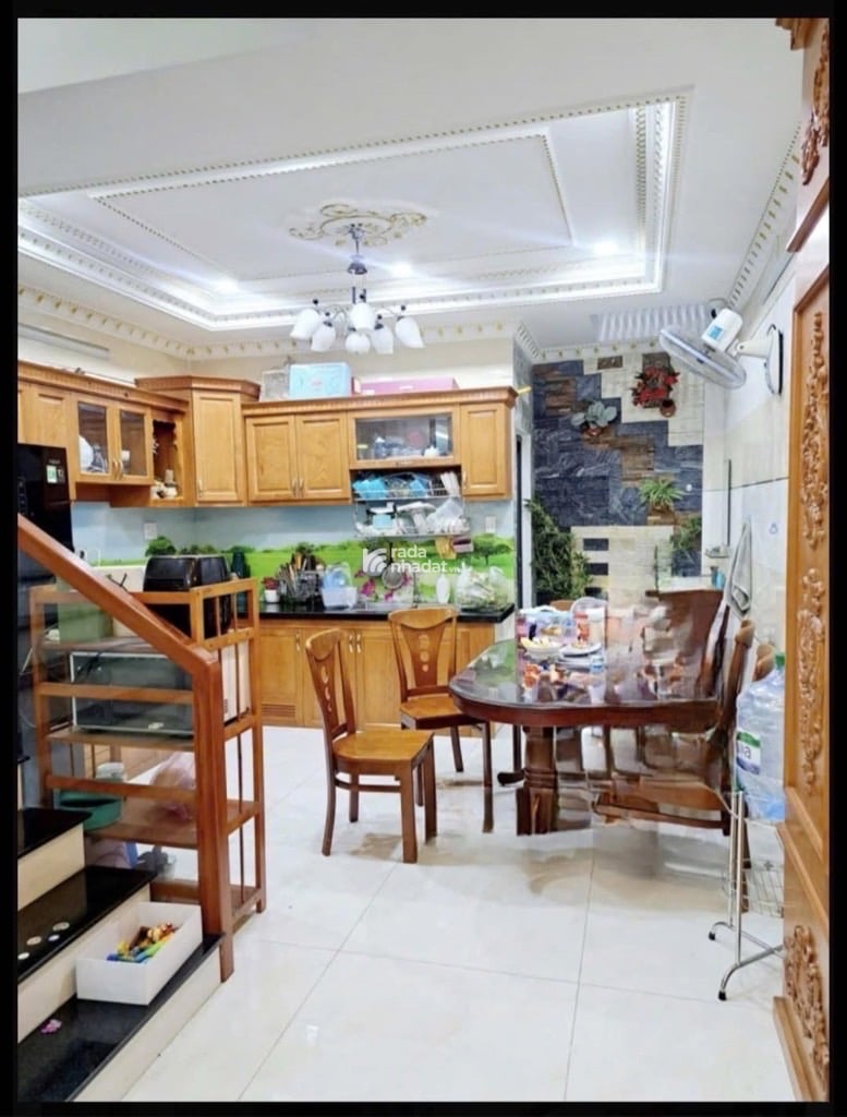 bán nhà đường lê văn qứoi bình hưng hoà a