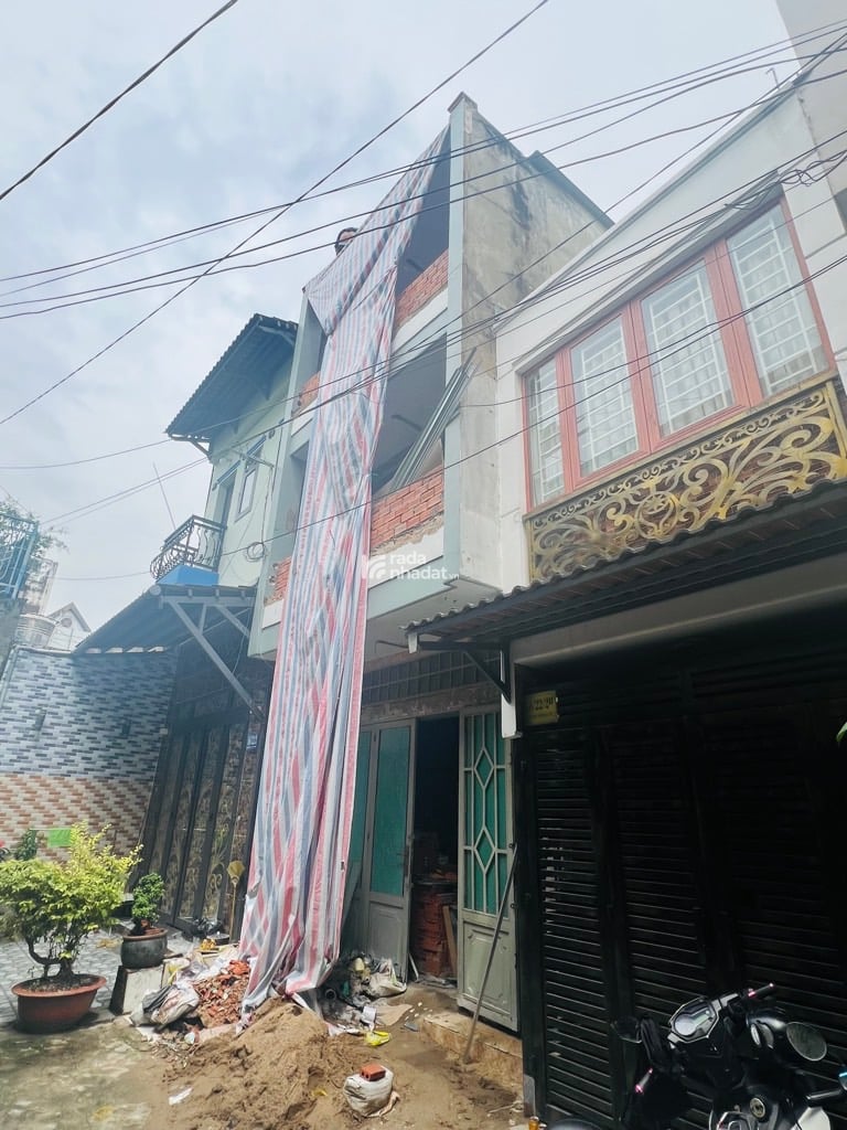 SÁT TÂN BÌNH, HẺM XE HƠI HUỲNH THIỆN LỘC, TÂN PHÚ, 2 TẦNG HIẾM CÓ. GIẢM 550TR CHỈ 3.5T