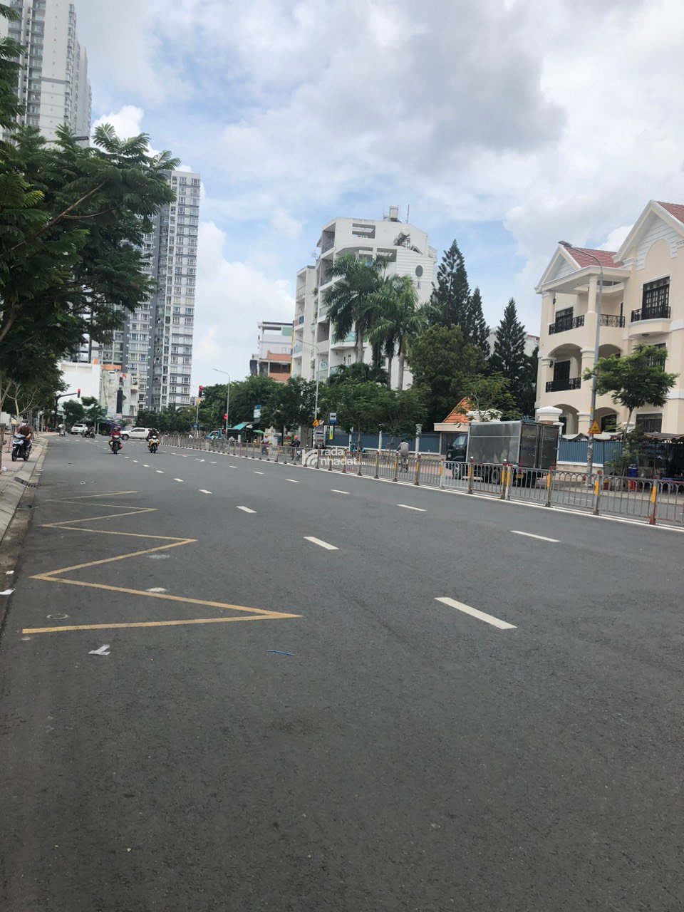 BÁN NHÀ 3 TẦNG MẶT TIỀN AN LẠC NGANG KHỦNG 8M VỊ TRÍ VIP KINH DƯƠNG VƯƠNG DÒNG TIỀN 60TR/TH 