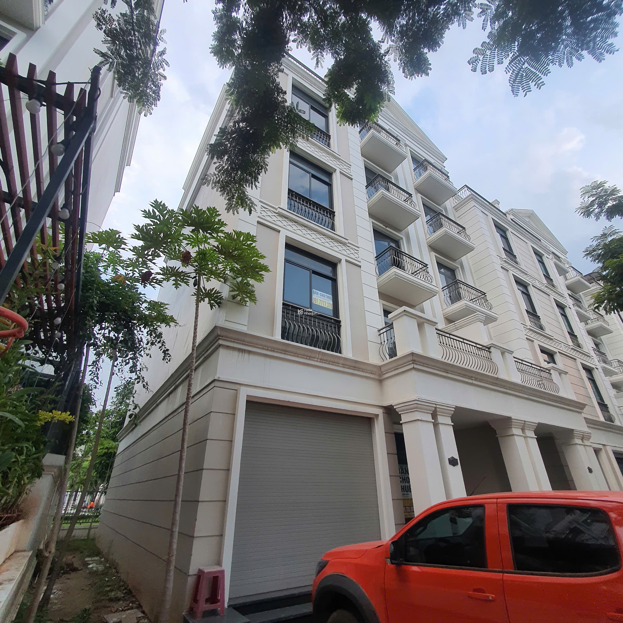 TOP 1 NHÀ PHỐ SẺ KHE DIỆN TÍCH LỚN 200m2,  HAI TẦM VIEW CỰC HIẾM