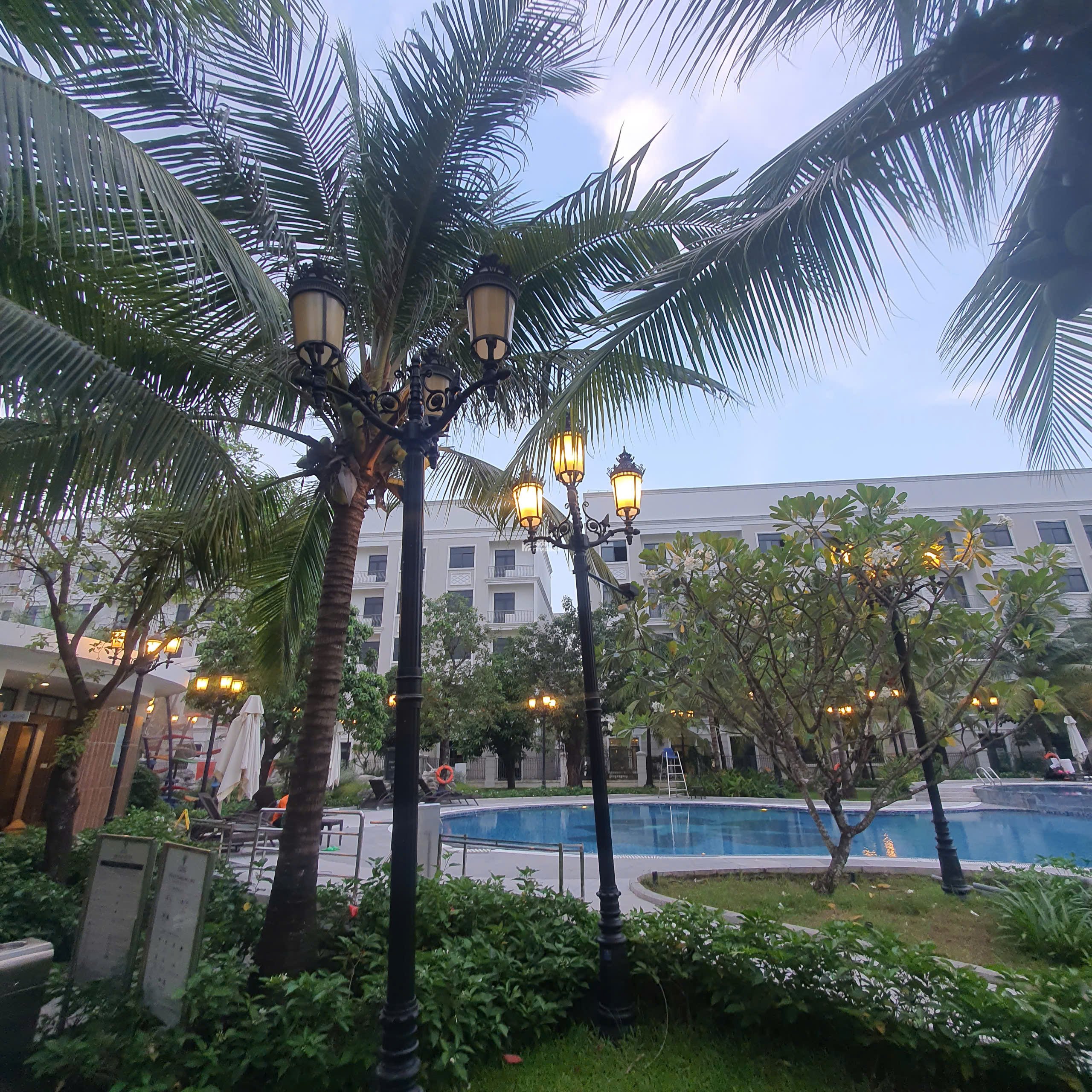 TOP 1 NHÀ PHỐ SẺ KHE DIỆN TÍCH LỚN 200m2,  HAI TẦM VIEW CỰC HIẾM