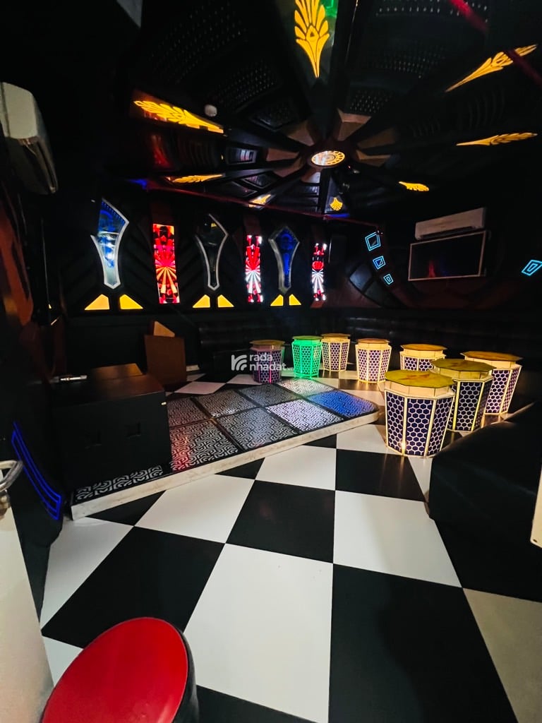 SIÊU PHẨM KARAOKE 16P FULL NỘI THẤT HIỆN ĐẠI CÓ HỆ THỐNG PHGPKD ĐẦY ĐỦ PHÁP LÝ CHUẨN CHÀO 23 TỶ