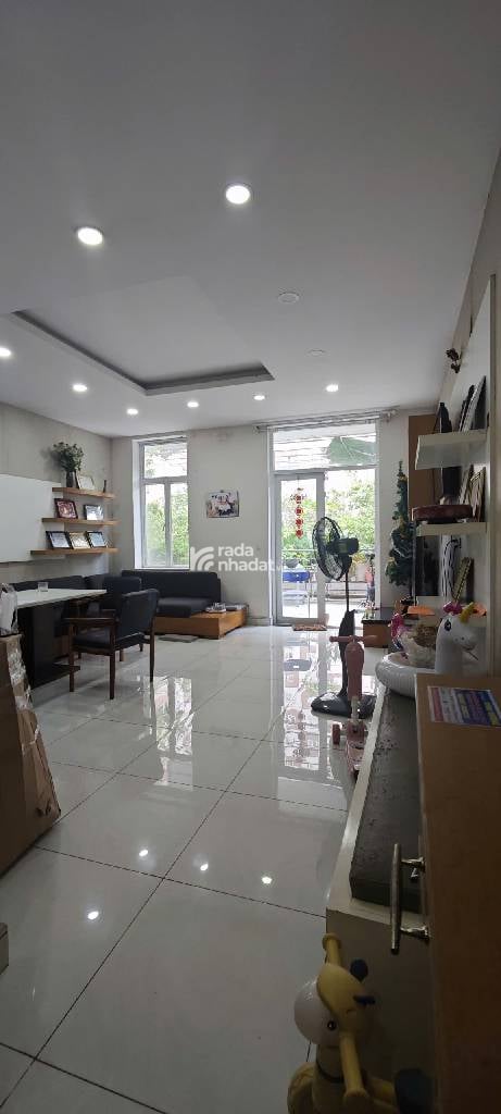 NHÀ ĐẸP Ở NGAY 4 TẦNG ĐƯỜNG NHỰA 10m, SÁT CC PHÁT ĐẠT TAM PHÚ 5X18 CHỈ 11,5 TỶ.