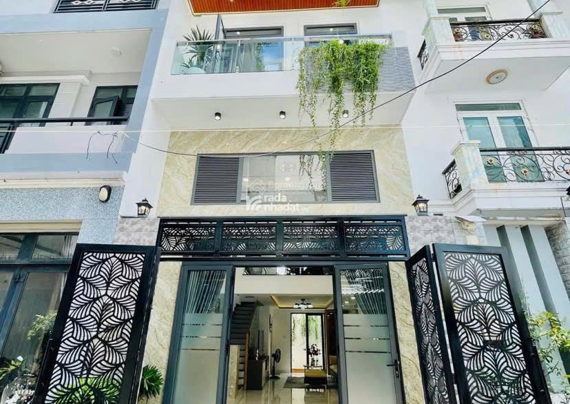 CHÚ Vinh bán Nhà đẹp Rẻ 48,8m2 3 tỷ 550tr đường Đoàn Thị Điểm P1 Phú Nhuận HCM