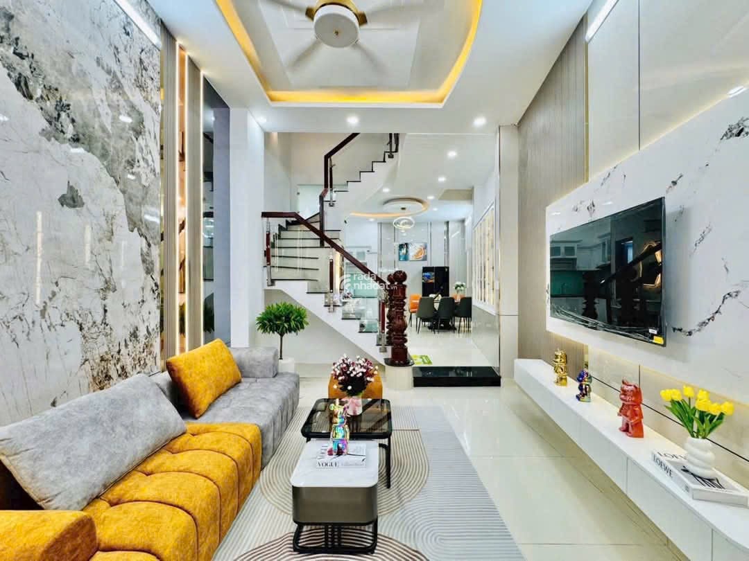 CHÚ Vinh bán Nhà đẹp Rẻ 48,8m2 3 tỷ 550tr đường Đoàn Thị Điểm P1 Phú Nhuận HCM