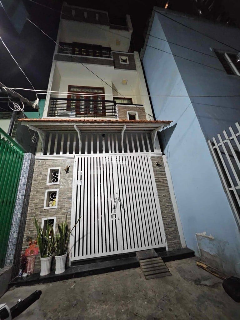 NHÀ 4 TẦNG 79M2(3.9X20)-HẺM 4M HẬU GIANG-GIÁ 7.9 TỶ