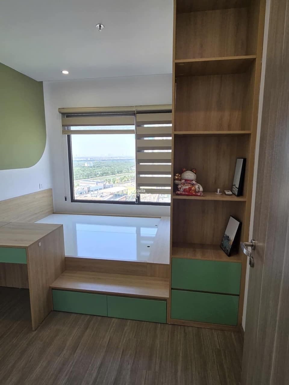 Studio 36.5m2 tòa BE4 Tây Nam, view đẹp, thoáng, tầng trung. Giá tốt. LH 0928 508 ***