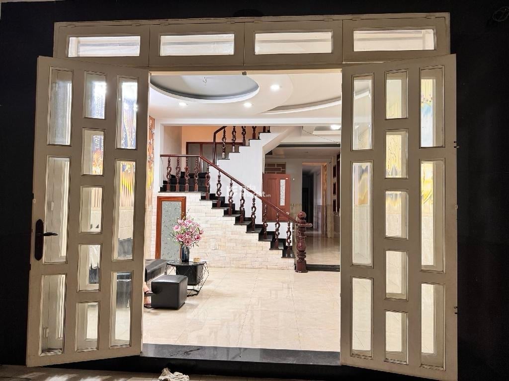 SANG GẤP NHÀ 2 TẦNG ĐẮC ĐỊA, SÁT VÁCH CÔNG VIÊN LÀNG HOA GÒ VẤP, CHỈ 50T MỘT MÉT