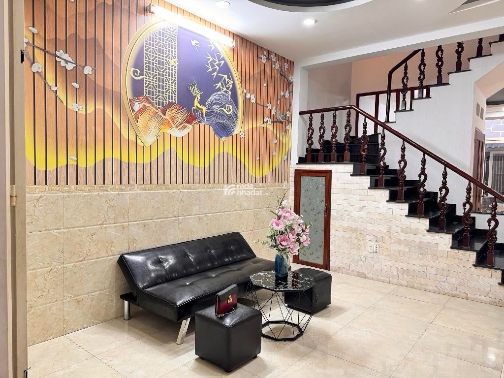 SANG GẤP NHÀ 2 TẦNG ĐẮC ĐỊA, SÁT VÁCH CÔNG VIÊN LÀNG HOA GÒ VẤP, CHỈ 50T MỘT MÉT
