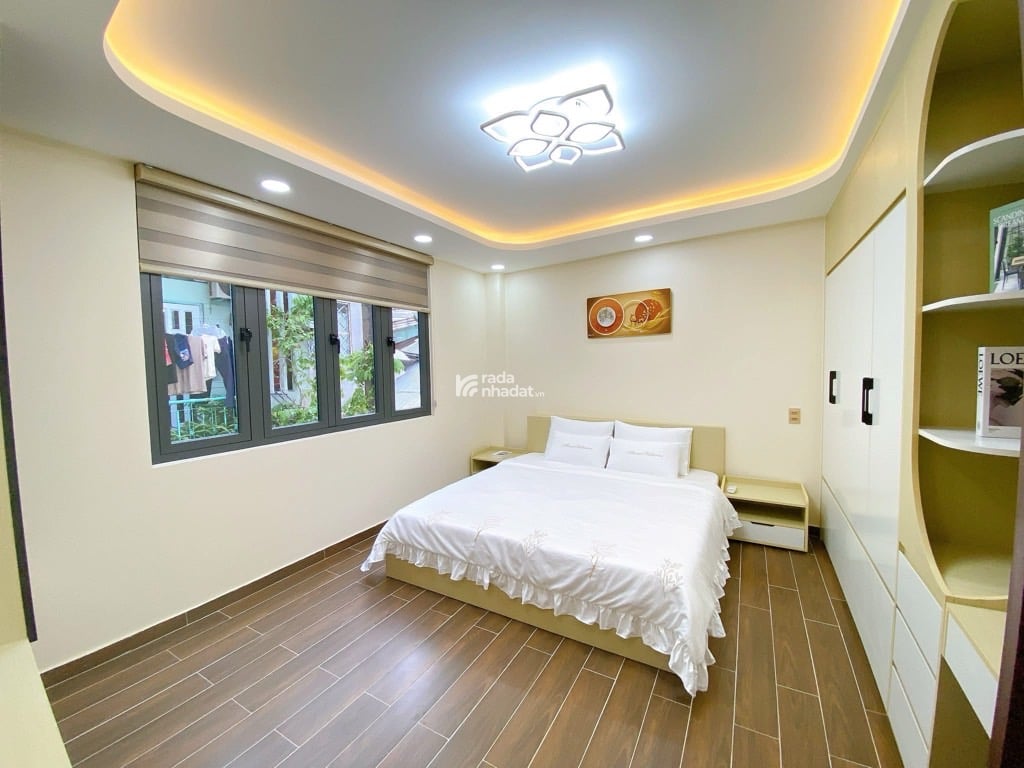 4 TẦNG MỚI ĐẸP - NGANG 6M - 6PN - GẦN MẶT TIỀN LÊ VĂN SỸ - VÒNG XOAY LĂNG CHA CẢ - FULL NỘI THẤT 